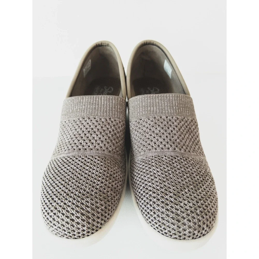 Skechers Slip‎ On Wedge Sneaker Womens 10 Taupe Knit Air-Cooled Memory Foam